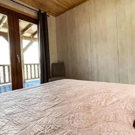 Dom wakacyjny Quinta Da Resteva-chale Do Rio