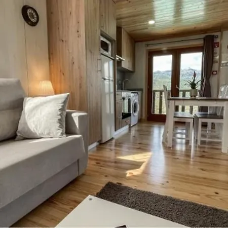 Holiday home Quinta Da Resteva-chale Do Rio Vieira do Minho