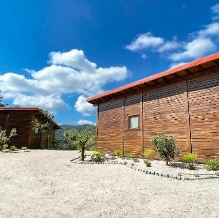 Quinta Da Resteva-chale Do Rio