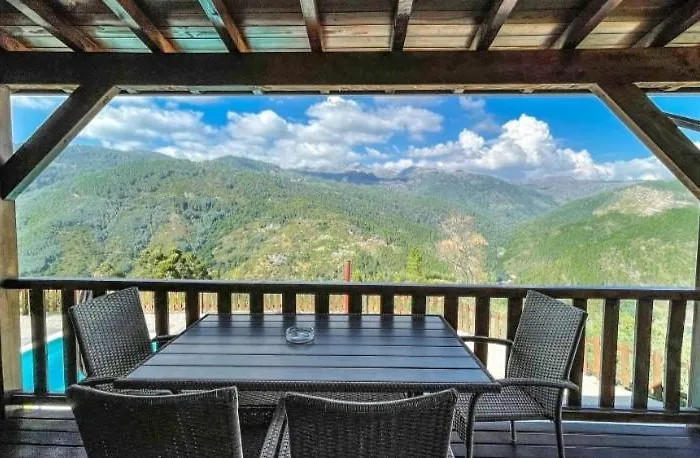 Quinta Da Resteva-chale Do Rio Holiday home *