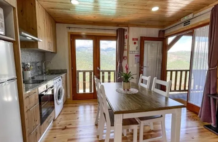 Quinta Da Resteva-chale Do Rio Holiday home *