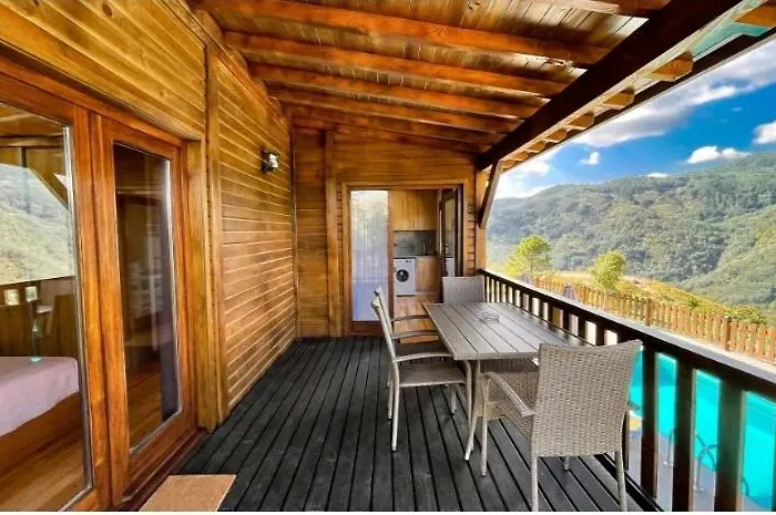 Quinta Da Resteva-chale Do Rio Holiday home