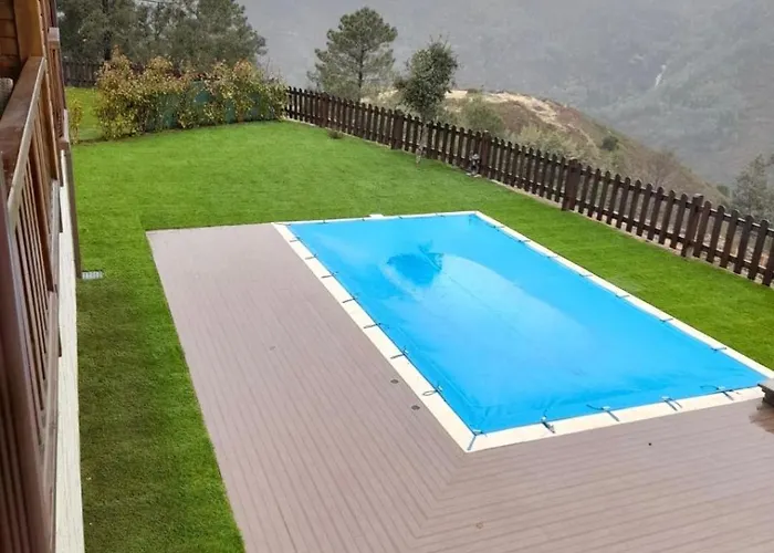 בית נופש Quinta Da Resteva-chale Do Rio ויירה דו מיניו